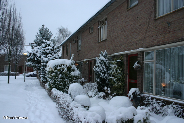  RenÃ© Vriezen 2009-12-20 #0009 Presikhaaf Sneeuw rond om huis zondag 20 december 2009