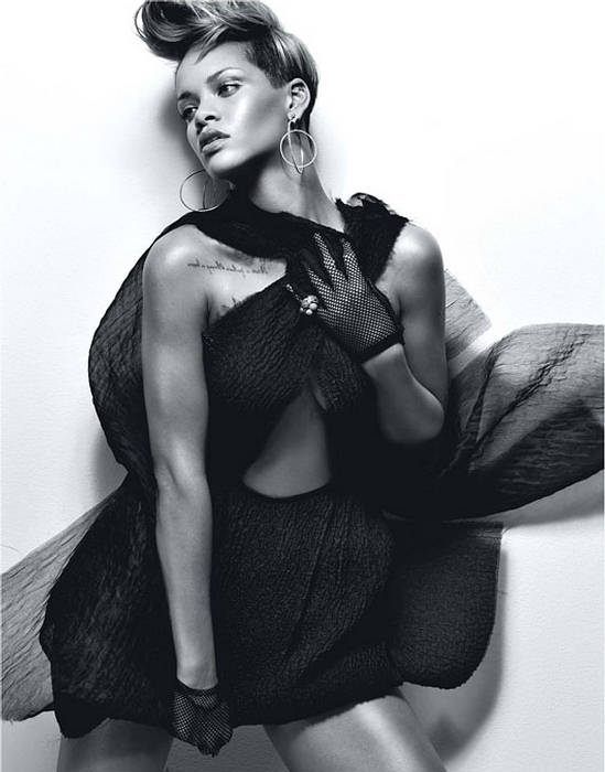 Rihanna-W-Magazine-February-4 - 
