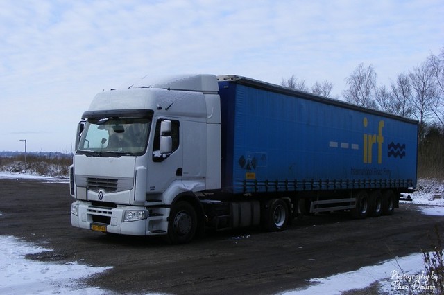 1-1-10 008-border Renault 2010