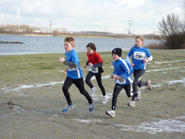 P1000099 Kruiningergors Cross Jeugd 31 jan 2010