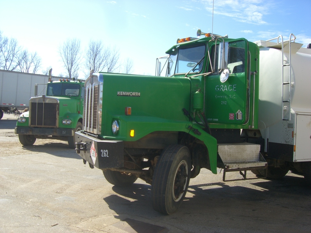 CIMG0531 - Trucks