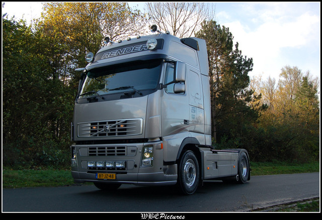 Render Transport - Hengelo BT-JZ-48 [Opsporing] Volvo's FH 80th Anniversary editie