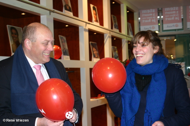  RenÃ© Vriezen 2010-02-13 #0122 PvdA Armhem Canvassen Binnenstad Arnhem zaterdag 13 februari 2010