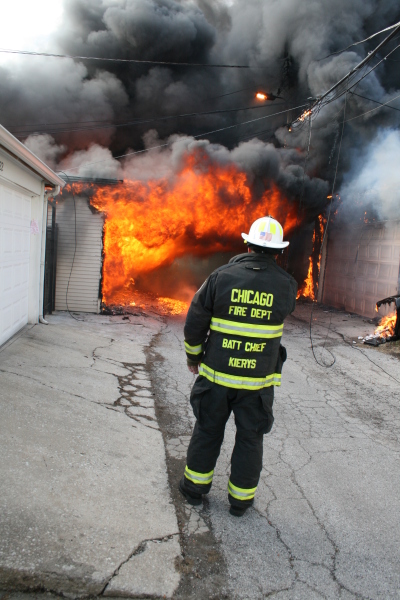 ChicagoFireDepartmentWorkingFire3424WestMelrose112 - 