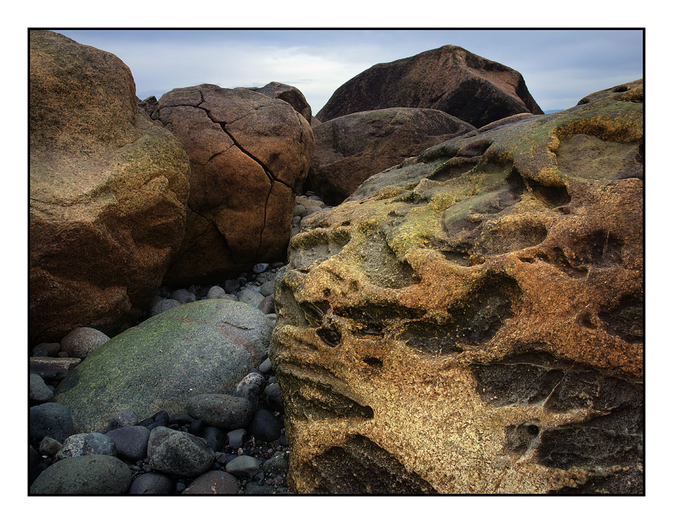 PT Holmes Rocks Nature Images