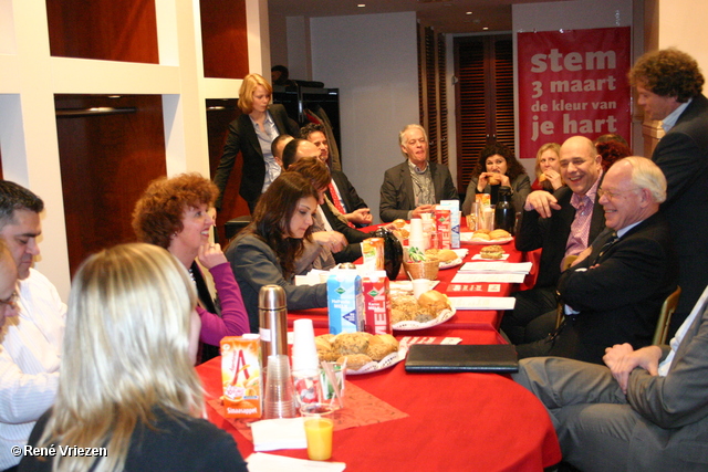  RenÃ© Vriezen 2010-02-24 #0003 PvdA Debat over werk met MariÃ«tte Hamer woensdag 24 februari 2010