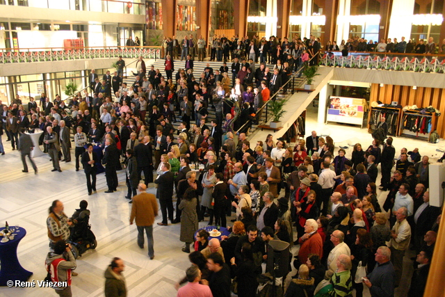  RenÃ© Vriezen 2010-03-03 #0002 GR2010 Uitslag Stadhuis Arnhem woensdag 3 maart 2010