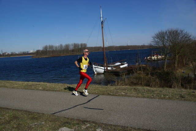 DSC00068 Brielse Maasloop 7 maart 2010