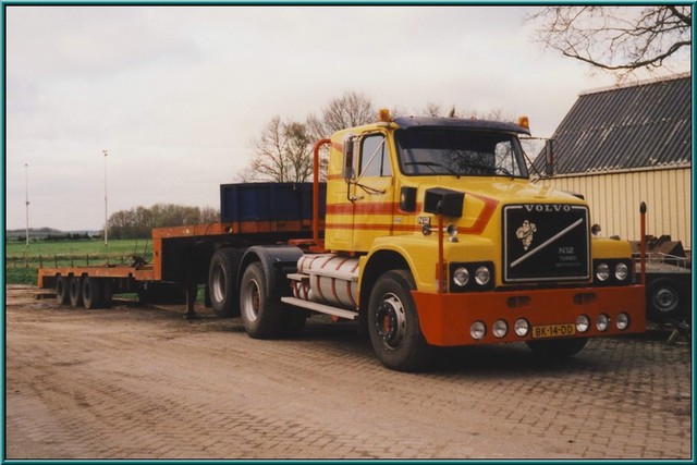 Bk-14-DDKlomp - Zwolle  Volvo N10 & N12