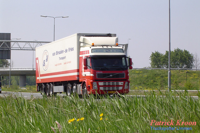 Straalen de Vries, van2 Truckfoto's