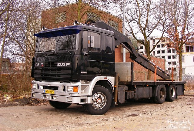 Daf 95 zwart met kraan  VT-50-KY-border Maart 2010