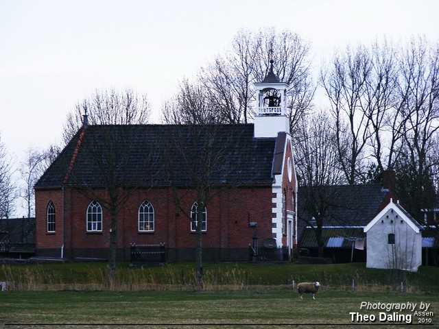 Kerkje - Zandeweer-border Maart 2010