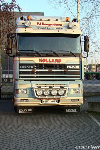 14.12.7 032-border truck pice