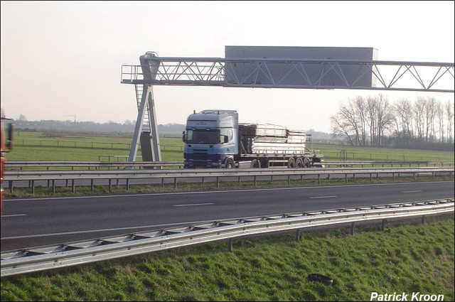 Molen, v.d.2 Truckfoto's