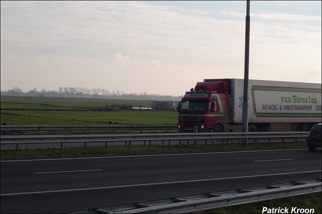 Straalen, van Truckfoto's