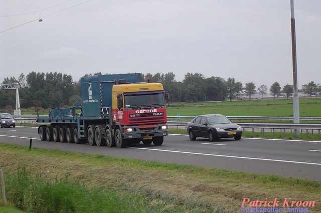 Sarens Truckfoto's