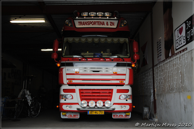 Transportena & Zn Daf XF105 - 510 Vrachtwagens