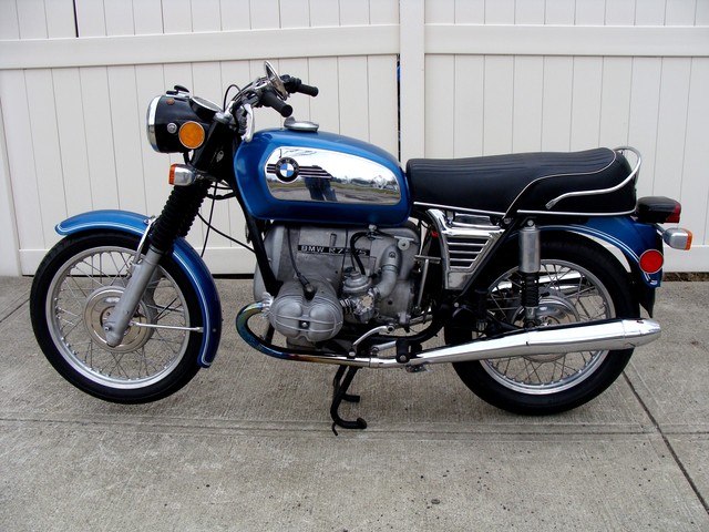 2986124 '72 R75-5 Blue Toaster 002 SOLD....1972 BMW R75/5 Blue, "Toaster" 44,186 Miles.
