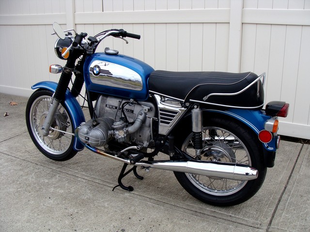 2986124 '72 R75-5 Blue Toaster 003 SOLD....1972 BMW R75/5 Blue, "Toaster" 44,186 Miles.