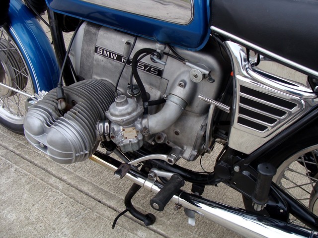 2986124 '72 R75-5 Blue Toaster 005 SOLD....1972 BMW R75/5 Blue, "Toaster" 44,186 Miles.
