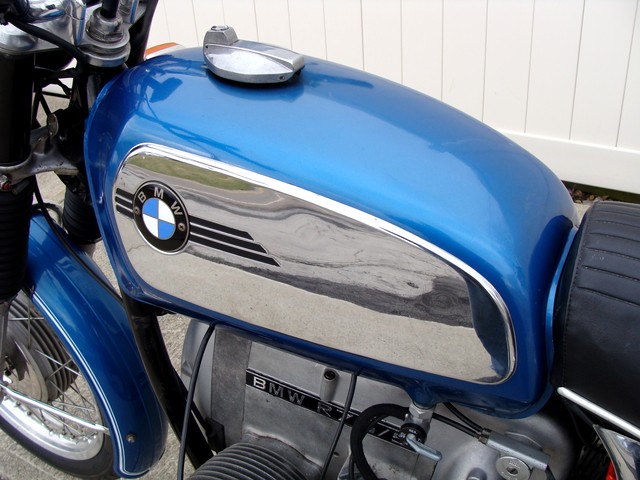 2986124 '72 R75-5 Blue Toaster 008 SOLD....1972 BMW R75/5 Blue, "Toaster" 44,186 Miles.