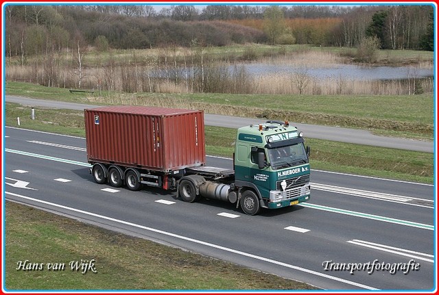BL-SB-78-border Container Trucks