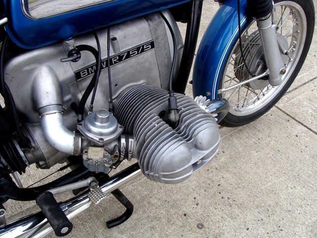 2986124 '72 R75-5 Blue Toaster 018 SOLD....1972 BMW R75/5 Blue, "Toaster" 44,186 Miles.
