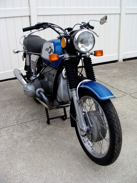 2986124 '72 R75-5 Blue Toaster 025 SOLD....1972 BMW R75/5 Blue, "Toaster" 44,186 Miles.