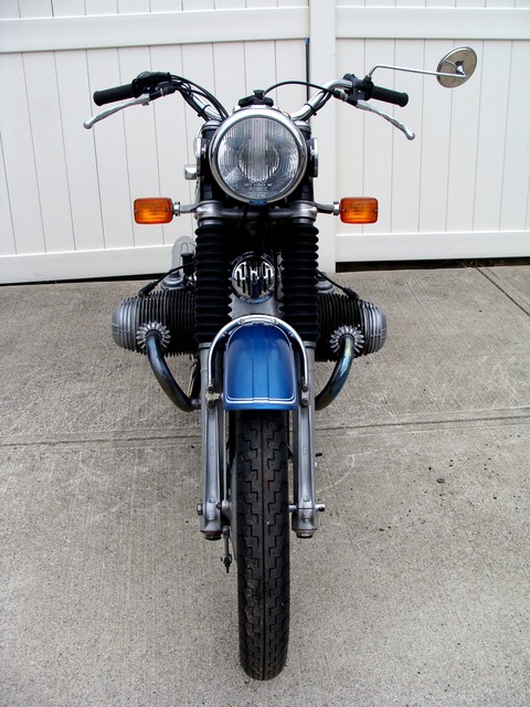2986124 '72 R75-5 Blue Toaster 026 SOLD....1972 BMW R75/5 Blue, "Toaster" 44,186 Miles.