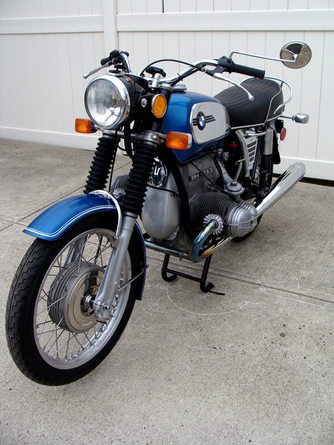 2986124 '72 R75-5 Blue Toaster 027 SOLD....1972 BMW R75/5 Blue, "Toaster" 44,186 Miles.