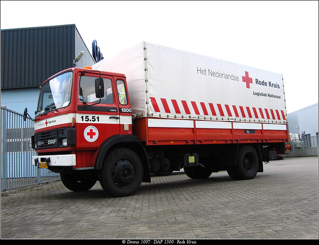 Kruis2 DAF 1300 - Rode Kruis