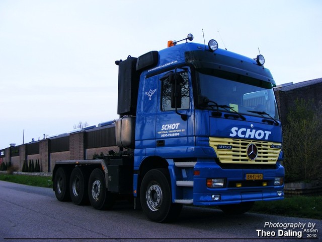 Schot vertikaal Transport - Alkmaar  BN-FJ-90-bord Mercedes  2010