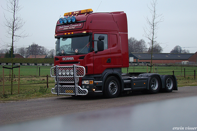 27-12-07 025-border truck pice