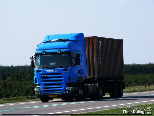 Blauwe Scania  BV-XG-96-border Scania 2010