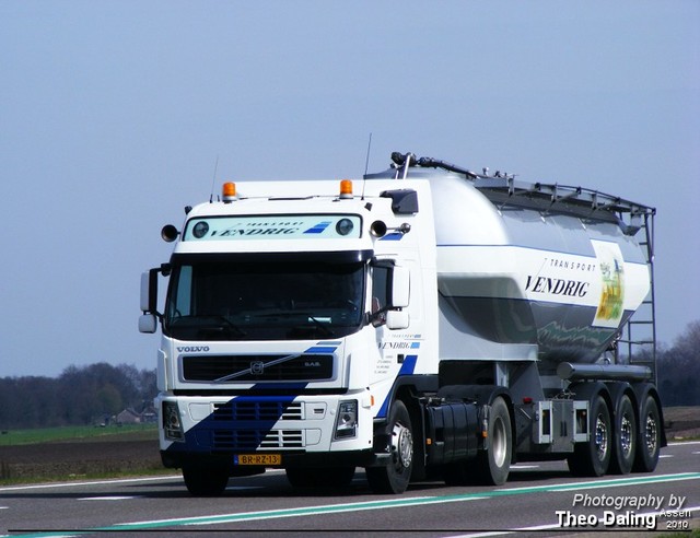 Vendrig   Transport   BR-RZ-13-border Volvo  2010