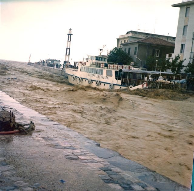 31060 115406711830947 100000848569383 87543 345841 - 