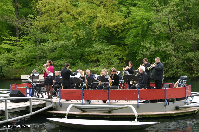  RenÃ© Vriezen 2010-05-16 #0010 Beezzzty BigBand SonsbeekPark Vlonder zondag 16 mei 2010