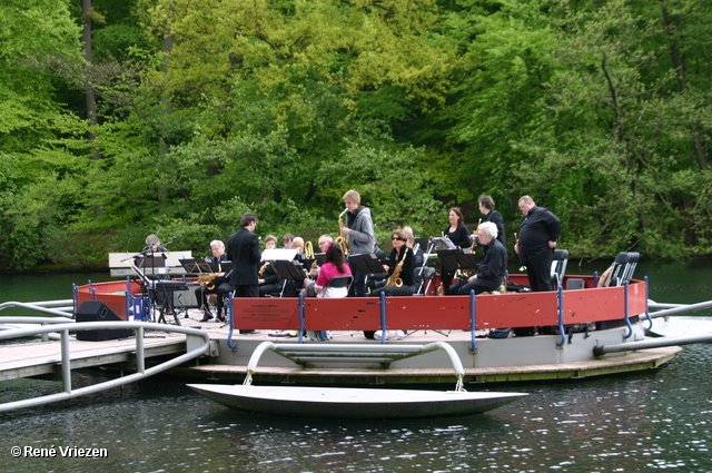  RenÃ© Vriezen 2010-05-16 #0016 Beezzzty BigBand SonsbeekPark Vlonder zondag 16 mei 2010