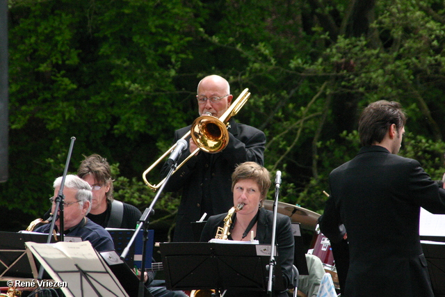  RenÃ© Vriezen 2010-05-16 #0022 Beezzzty BigBand SonsbeekPark Vlonder zondag 16 mei 2010