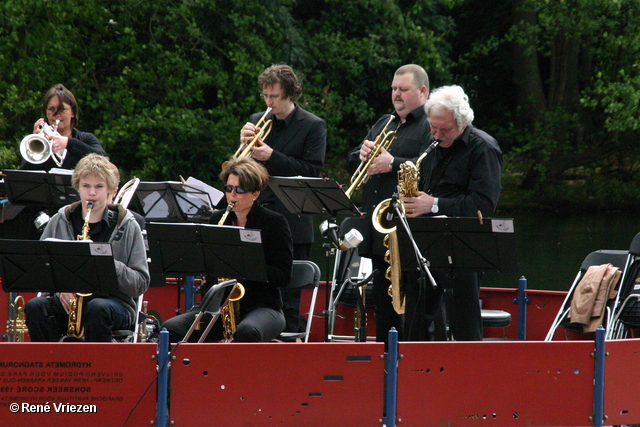  RenÃ© Vriezen 2010-05-16 #0023 Beezzzty BigBand SonsbeekPark Vlonder zondag 16 mei 2010