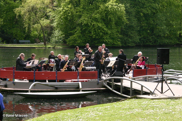  RenÃ© Vriezen 2010-05-16 #0033 Beezzzty BigBand SonsbeekPark Vlonder zondag 16 mei 2010