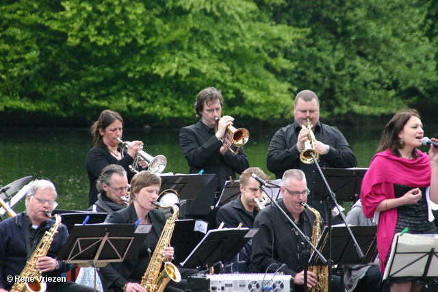  RenÃ© Vriezen 2010-05-16 #0041 Beezzzty BigBand SonsbeekPark Vlonder zondag 16 mei 2010