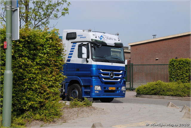 DSC 1435-border Vrachtwagens