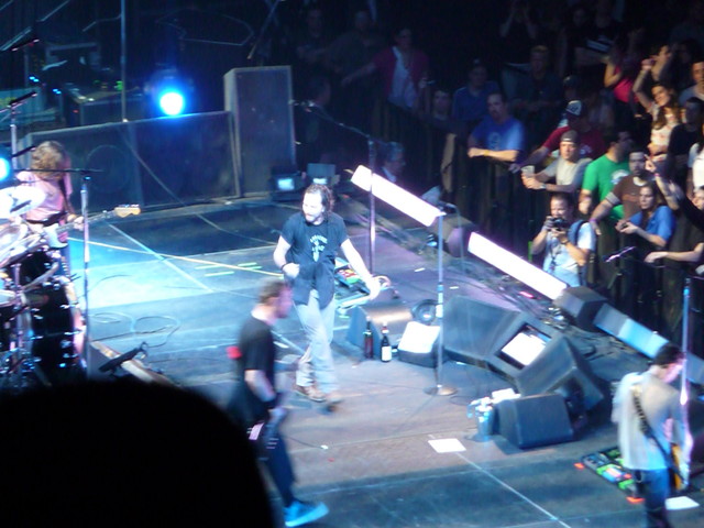 P1050669 Pearl Jam - Madison Square Garden - 5-21-2010