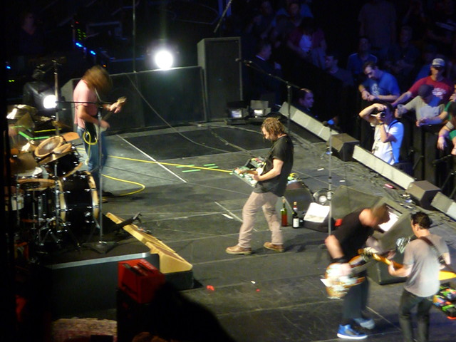 P1050695 Pearl Jam - Madison Square Garden - 5-21-2010