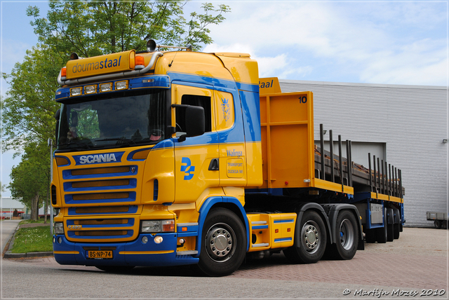 DSC 1567-border Vrachtwagens