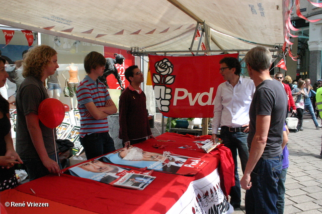  RenÃ© Vriezen 2010-05-29 #0017 PvdA Arnhem Land vd Markt compagne TK2010 zaterdag 29 mei 2010