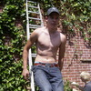 Klimop eraf met Niels Wessi... - In de tuin 2010