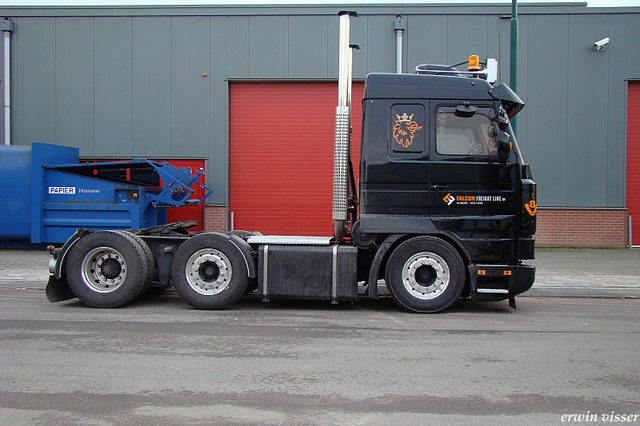 13-01-08 041-border truck pice