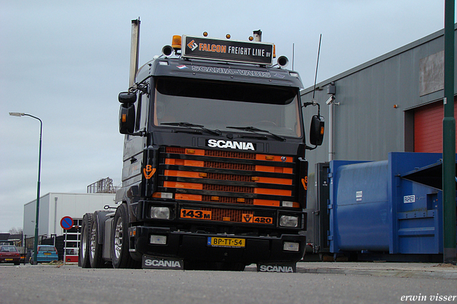 13-01-08 056-border truck pice